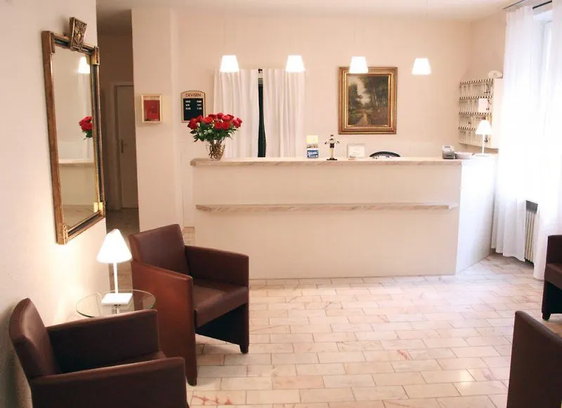 Hotel Neufeld Zürich 3*,  Schweiz